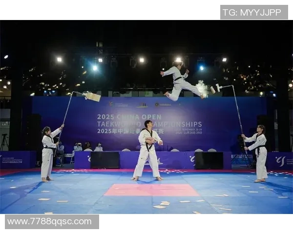 2025年我国跆拳道公开赛在湖南贺龙体育馆开幕